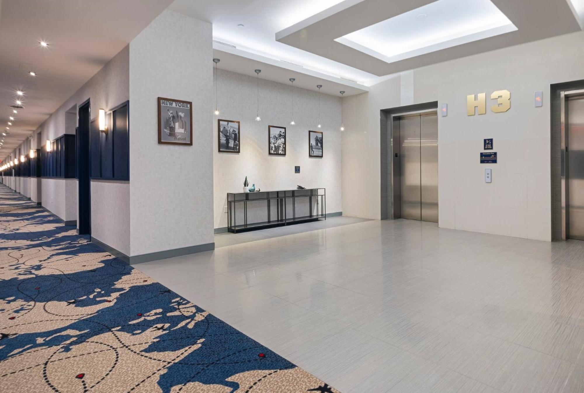 Voco Fiorello - Laguardia East By Ihg Нью-Йорк Экстерьер фото